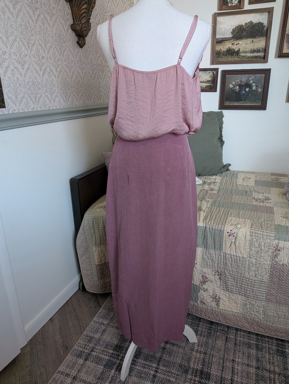 Tommy Bahama 100% Silk Mauve Wrap Maxi Skirt Size 8 - Picture 3 of 10